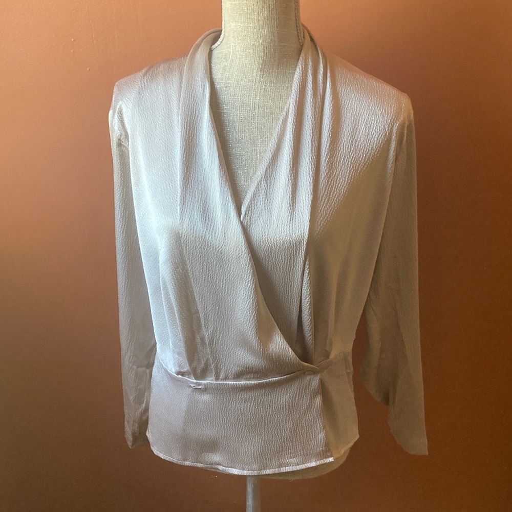 NWT Vintage Regina Porter Mauve Silky Wrap Front Blouse